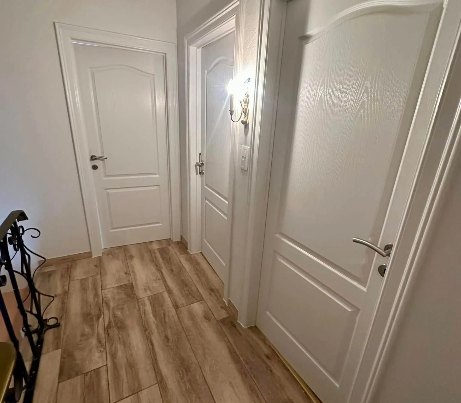 Rénovation couloir - Peintre Anzaldi - Liege